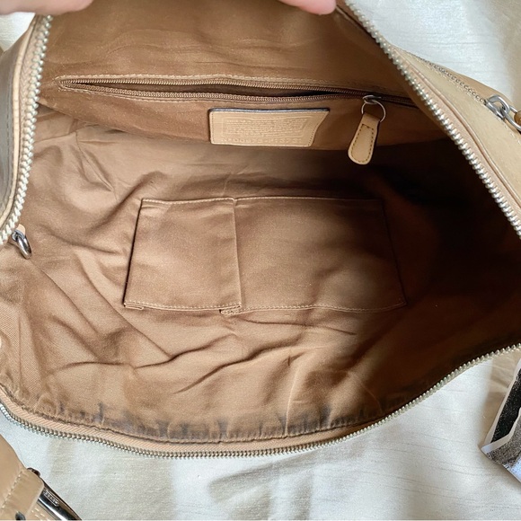 Coach Tan Leather Hobo Bag with Crescent croissant  Shape - Picture 5 of 9